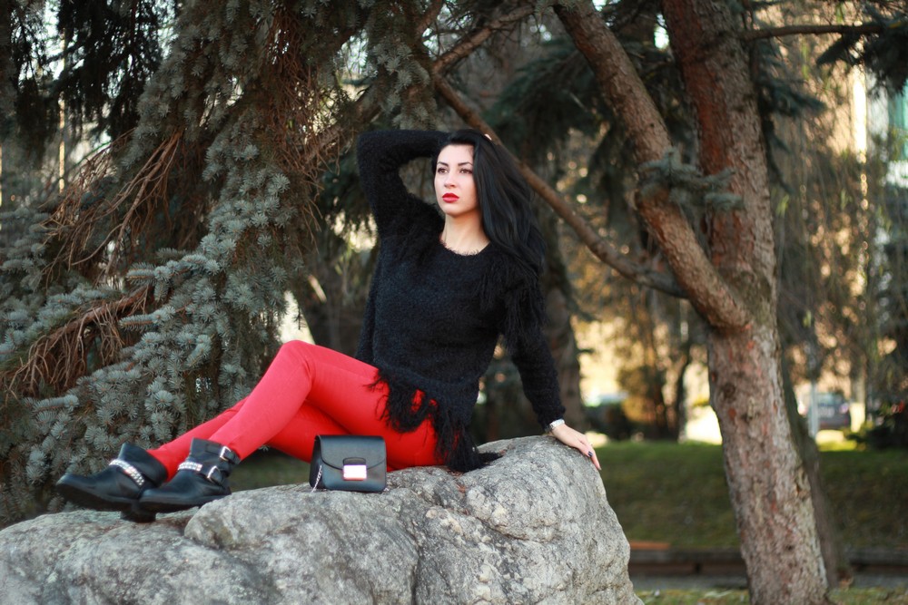 Black and Red –  4